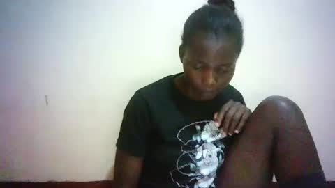 Snapshot of queen_joan chatting on February 2025 06:11:01 PM queen_joan online show from February 2025 06:11:01 PM