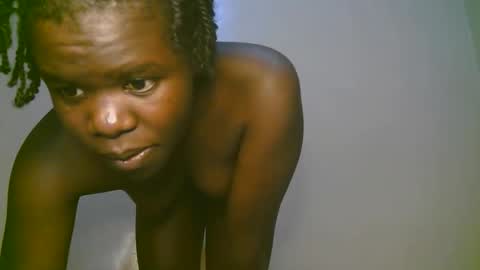 queen_latasha online show from April 2026 07:58:02 PM