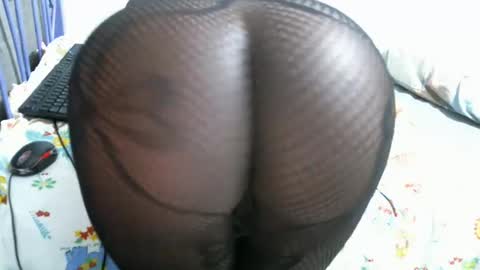 Queen online show from February 2025 05:42:02 AM