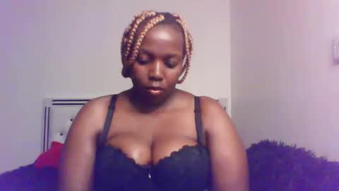 QUEEN online show from April 2026 11:36:01 AM