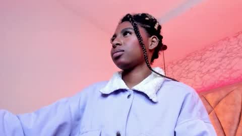   online show from February 2025 04:04:01 PM