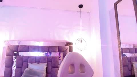 Snapshot of queen_perla_ chatting on July 2026 12:07:02 PM online show from July 2026 12:07:02 PM