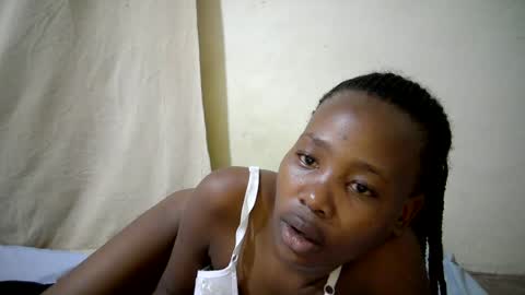 queen_slender online show from June 2026 07:24:02 PM