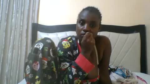 Snapshot of queen_wow2 chatting on June 2026 09:39:01 PM queen online show from June 2026 09:39:01 PM