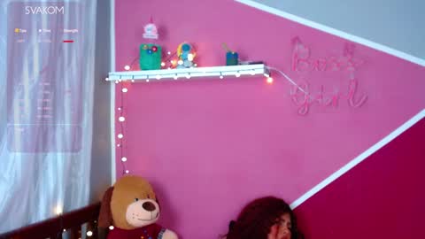 Queenamazon  online show from February 2025 08:33:02 AM