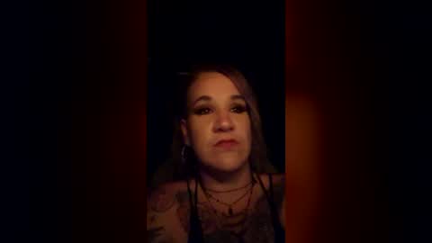 queenb1126 online show from June 2026 03:26:01 AM