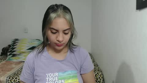Snapshot of queenbys chatting on January 2025 05:40:02 AM Sofia online show from January 2025 05:40:02 AM