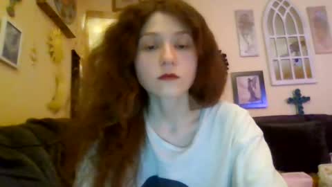 Snapshot of queencrimsonlvx chatting on July 2026 03:20:02 AM queencrimsonlvx online show from July 2026 03:20:02 AM