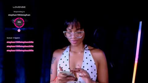 Snapshot of queendom_ing chatting on June 2026 04:06:01 PM Sweet Goddess online show from June 2026 04:06:01 PM