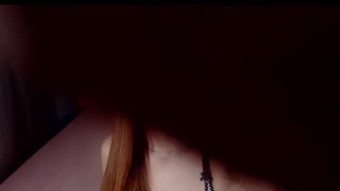 queenemeraldts online show from November 2025 02:34:02 AM