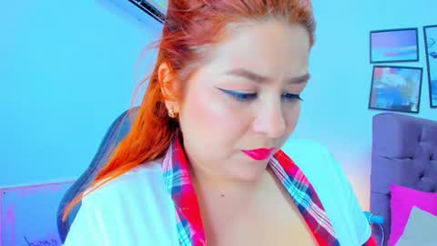 Queen online show from November 2025 06:23:02 PM