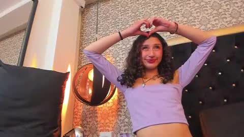 QUEENJEENN online show from December 2024 09:17:01 PM