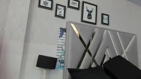 QUEENJEENN online show from January 2025 07:28:02 PM