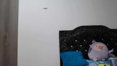 QUEENJEENN online show from October 2025 07:18:01 PM