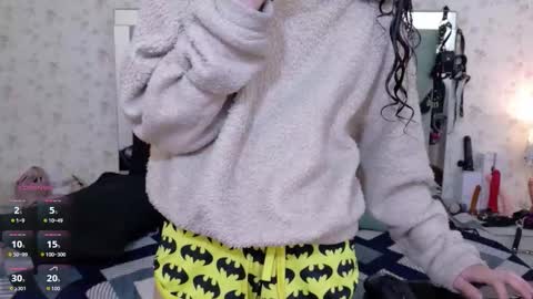 Snapshot of queenjenn__ chatting on February 2026 10:14:01 AM QUEENJEENN online show from February 2026 10:14:01 AM