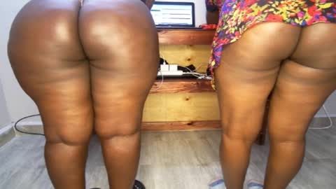 Nina online show from September 2025 02:34:02 AM