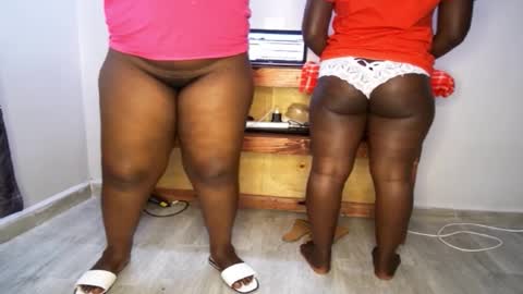 Nina online show from October 2025 09:40:02 AM