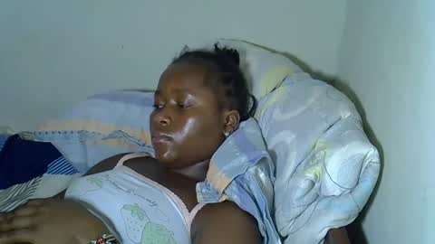 queenlena868103 online show from November 2025 10:37:02 AM