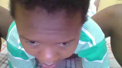 Snapshot of queenleona61 chatting on March 2026 07:27:02 AM queenleona61 online show from March 2026 07:27:02 AM