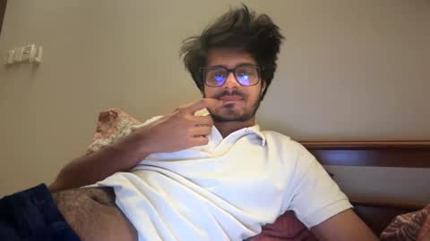 queenman007 online show from April 2026 02:34:01 PM