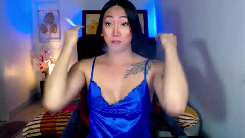 QUEEN online show from February 2025 02:07:01 PM