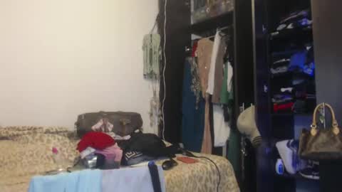 Nico online show from February 2025 07:03:01 AM