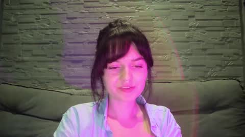 QueenOfModels online show from September 2025 05:57:01 PM