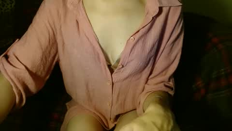 queenoftenderness online show from December 2024 08:23:02 PM