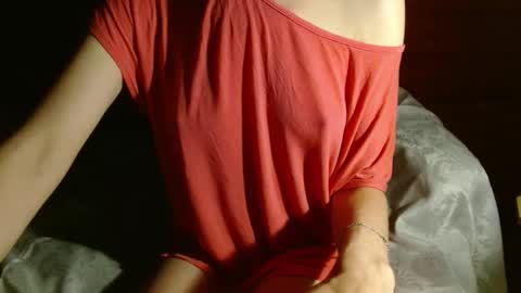 queenoftenderness online show from January 2025 09:20:01 PM