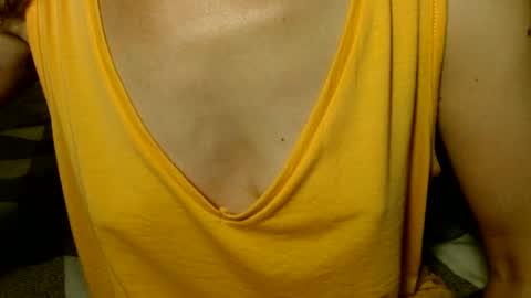 queenoftenderness online show from July 2026 06:23:01 PM