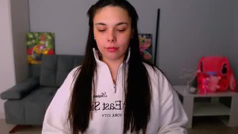 Patricia online show from November 2025 01:43:01 PM