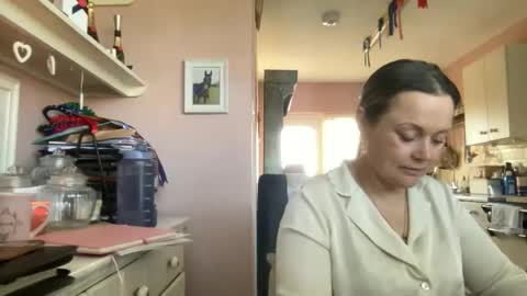 Snapshot of queenp333 chatting on April 2026 08:09:02 AM PrincessP333 online show from April 2026 08:09:02 AM