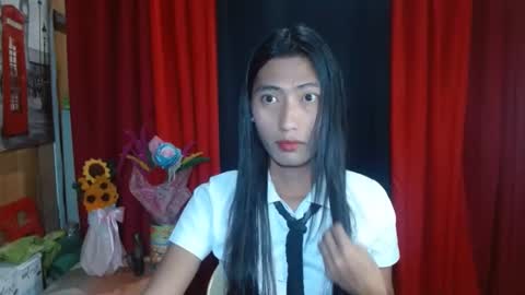 queensteffi online show from February 2025 02:43:02 PM