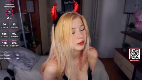 Tate online show from November 2025 04:32:02 AM