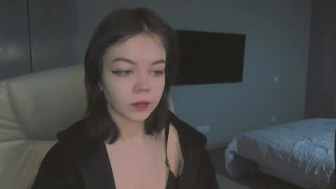 Snapshot of quietluxury chatting on January 2026 11:47:01 AM quietluxury online show from January 2026 11:47:01 AM