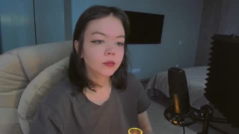 Snapshot of quietluxury chatting on February 2026 10:22:02 AM quietluxury online show from February 2026 10:22:02 AM