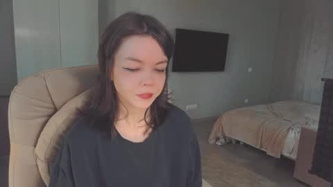 Snapshot of quietluxury chatting on May 2026 12:11:02 PM quietluxury online show from May 2026 12:11:02 PM