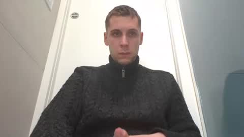 qwerty96cuck96 online show from December 2024 06:40:01 PM