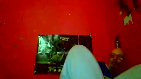 qwertyuiop22348015 online show from April 2026 07:00:02 PM