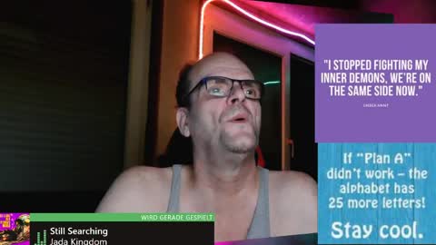 Snapshot of r_2d2_ chatting on April 2026 10:46:02 PM dj mike online show from April 2026 10:46:02 PM