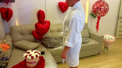 Snapshot of rabbits_couple chatting on February 2025 06:48:01 PM Jess John online show from February 2025 06:48:01 PM