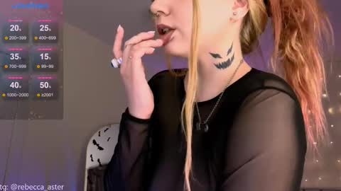 Rebecca  Becc online show from November 2025 03:55:01 PM