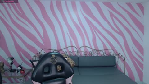 Rachel online show from December 2024 08:07:01 PM