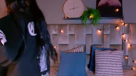  RACHEL  online show from October 2025 11:32:02 AM