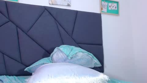 MALIKA Z online show from December 2024 06:20:02 PM