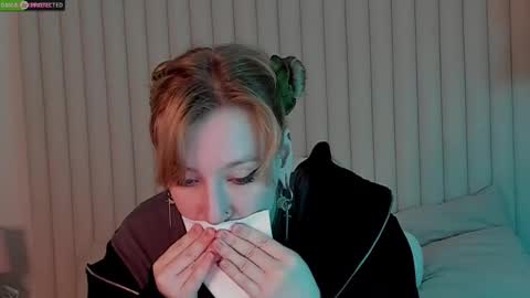 Ray  online show from November 2025 03:07:01 AM