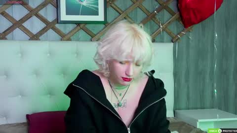 RachelCart online show from March 2025 06:44:01 AM