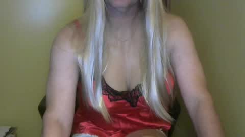 RachelCrossXO online show from June 2026 10:30:01 PM