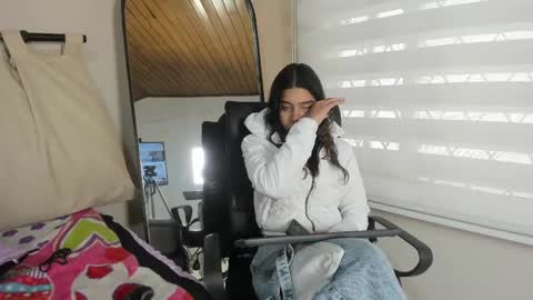 Rachell online show from February 2025 01:46:01 PM