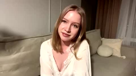 Alice online show from November 2025 03:11:01 PM